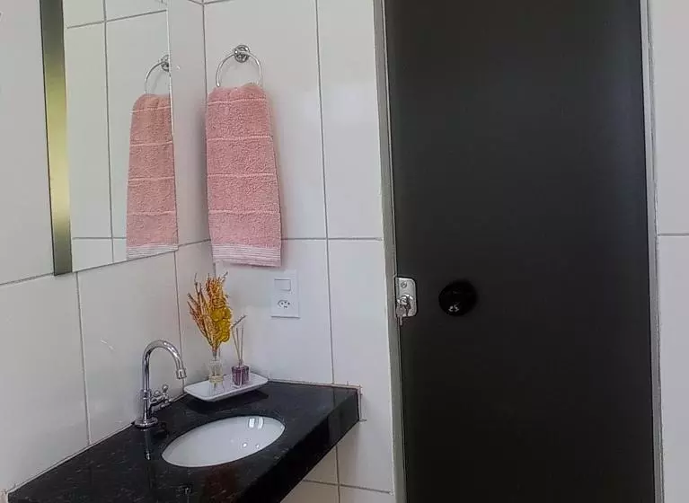 Hotelli Pousada Diadorim Terra Ronca