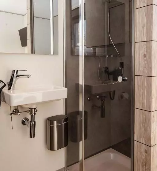 Hotelli Roatel Gau Bickelheim A61 My Roatel Com