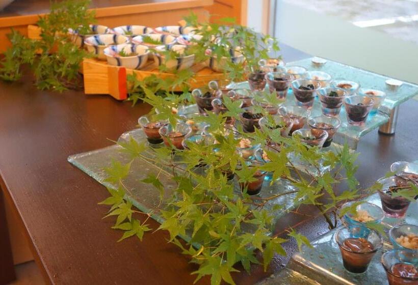 호텔 Tonamino Shogawaso Ichimantei