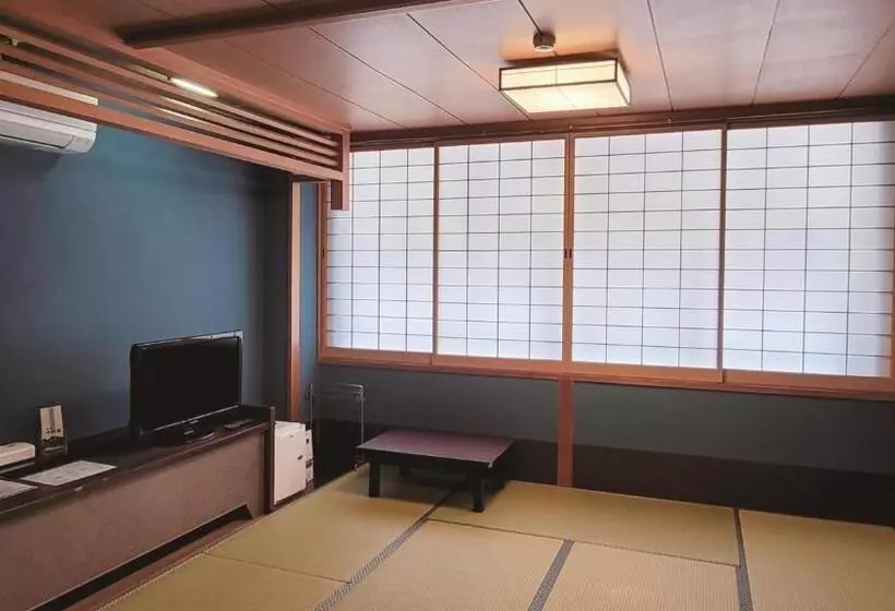 Hotelli Tonamino Shogawaso Ichimantei