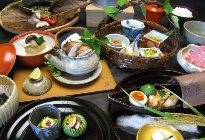 Hotelli Tonamino Shogawaso Ichimantei