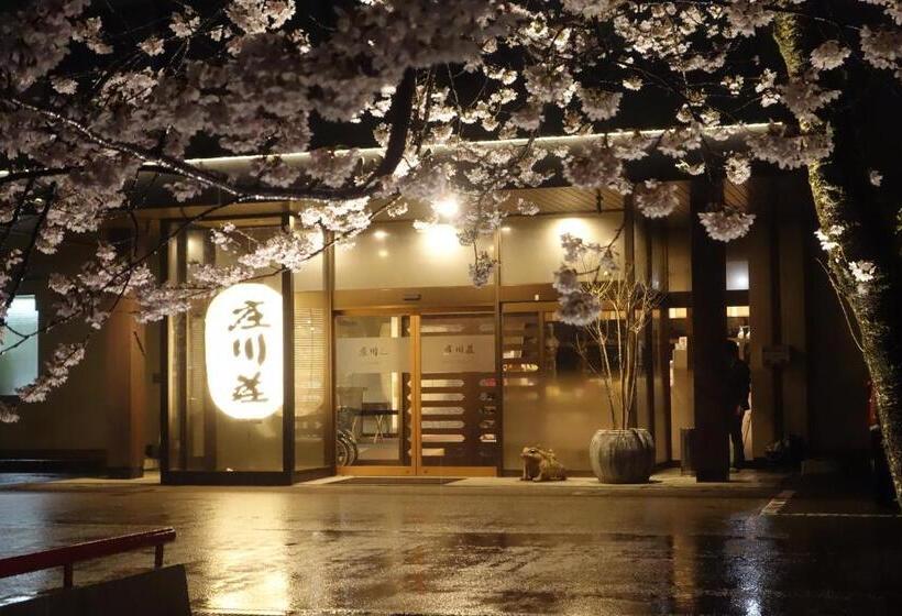 호텔 Tonamino Shogawaso Ichimantei