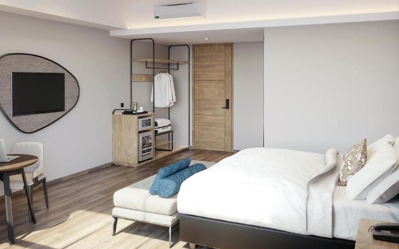 Luminor Hotel Padjadjaran Bogor By Wh