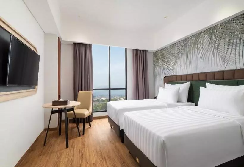 Luminor Hotel Padjadjaran Bogor By Wh