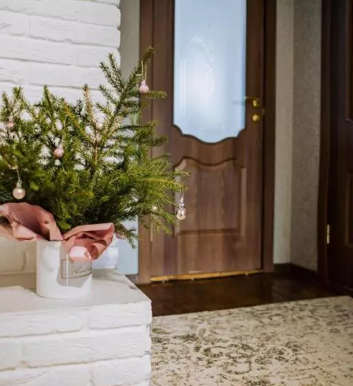 Majatalo світанок у горах