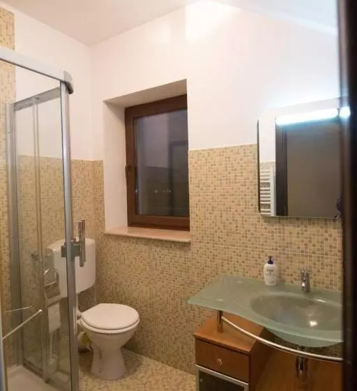 ペンション Casa Tudor