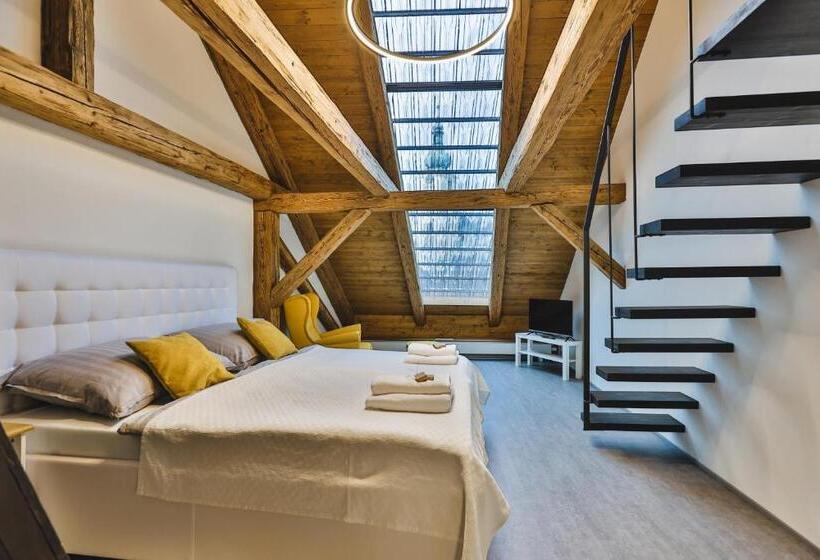 פנסיון Just Jimramov