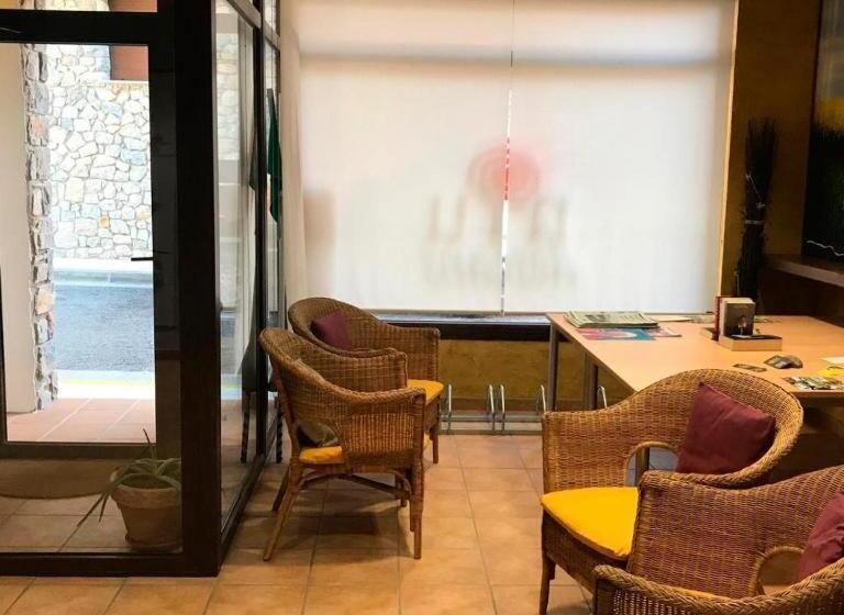 旅馆 Habitaciones Compartidas Bagà