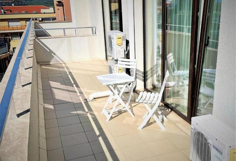 Apartments Stamopolu Lux With Pool View