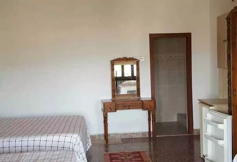 ベッドアンドブレックファースト Karpaz Farm Guest House