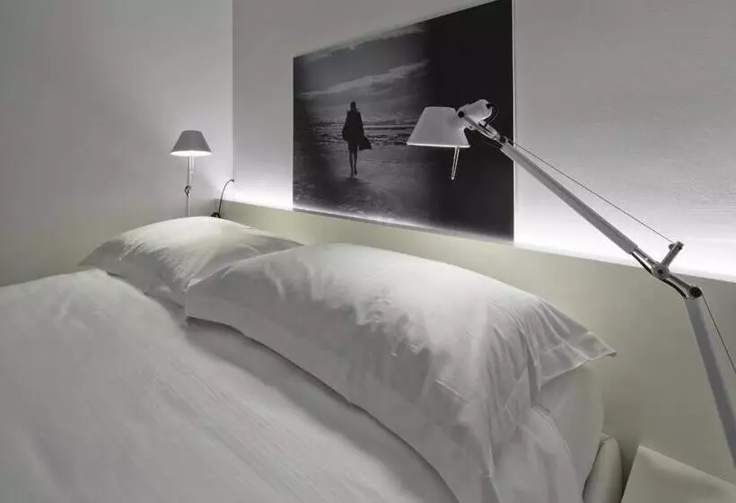 Luxury Suites Collection   Shantung Double Room