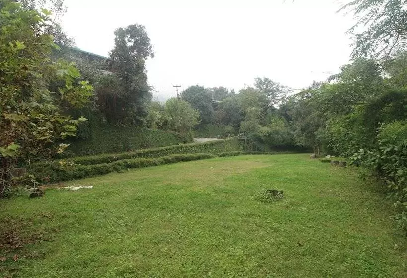 ホテル Birders Den Eco Resort