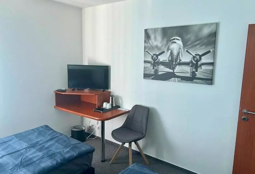 Hotelli Cavok Letiště Příbram