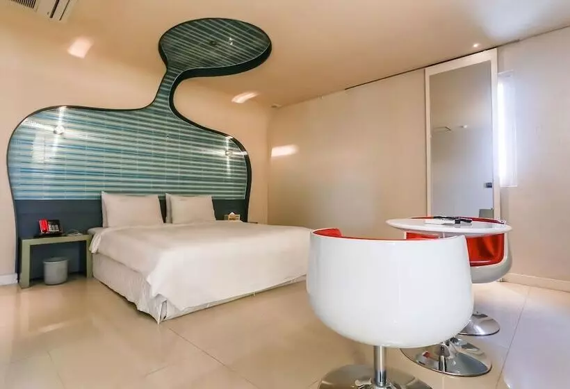 ホテル Donghae Very Six