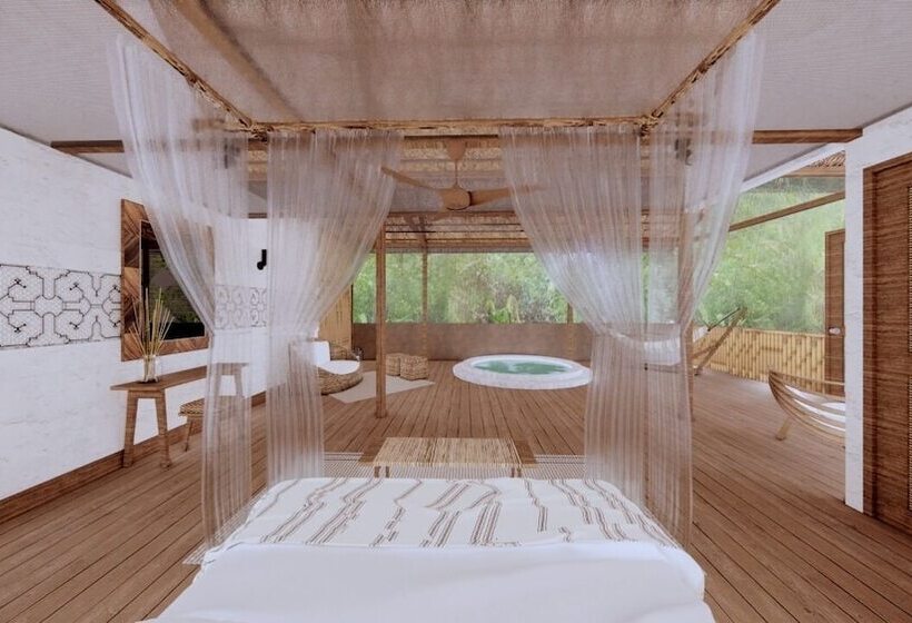 هتل Explorers Inn