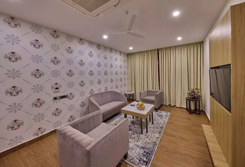 Hotelli Golden Tulip Tirupati