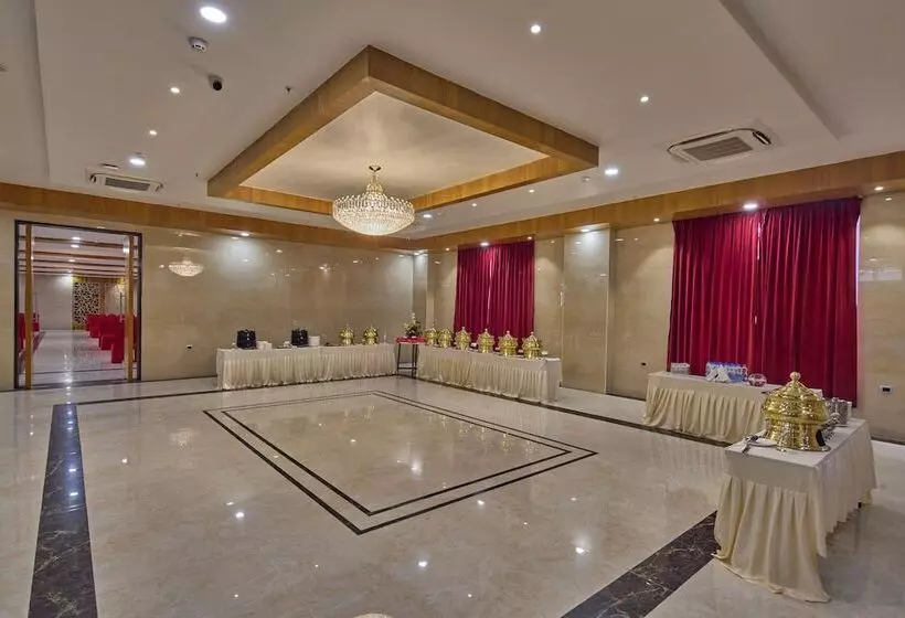 Hotelli Golden Tulip Tirupati