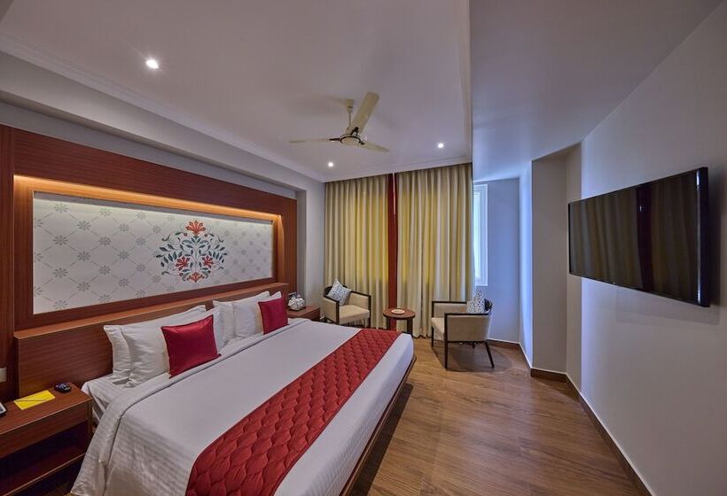 هتل Golden Tulip Tirupati
