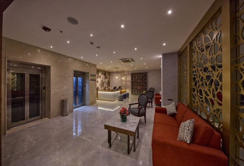 هتل Golden Tulip Tirupati