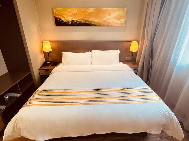 בית מלון כפרי Home Inns Collection