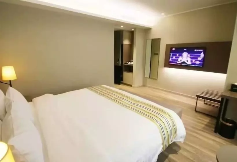 Hotelli Home Inns Collection