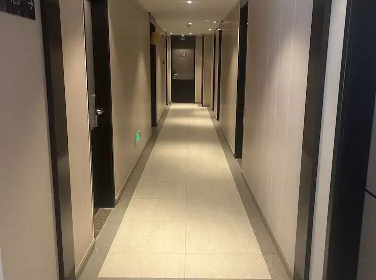 Hotelli Home Inns Collection