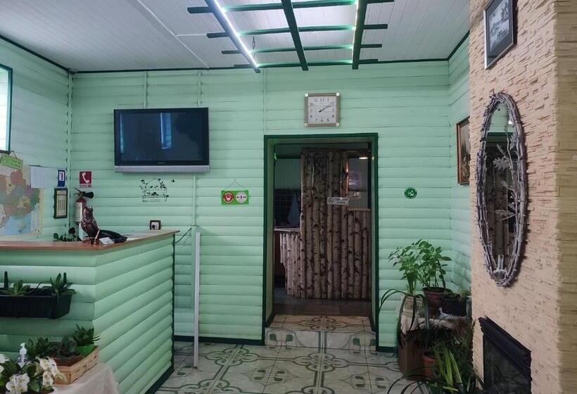 هتل Lisova   лісова готельня і сауна