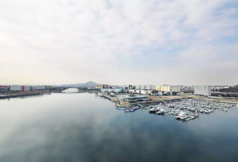 ホテル Marinabay Seoul