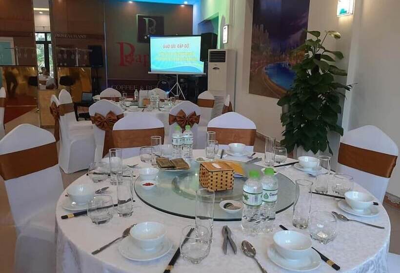 هتل Papa Dong Hoi