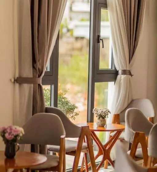 هتل Phạm Gia Villa