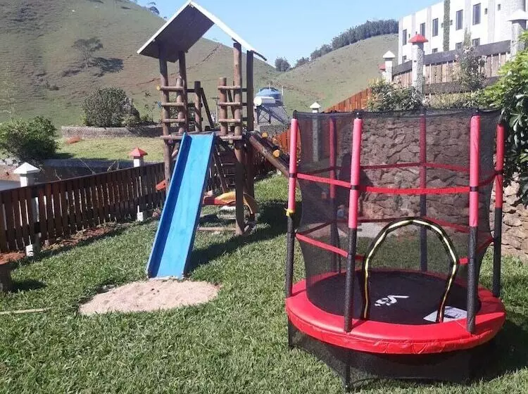 Maaseutuhotelli Auberge Valaisanne