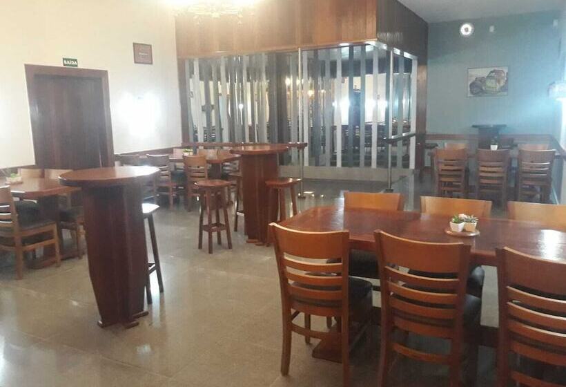 בית מלון כפרי Auberge Valaisanne