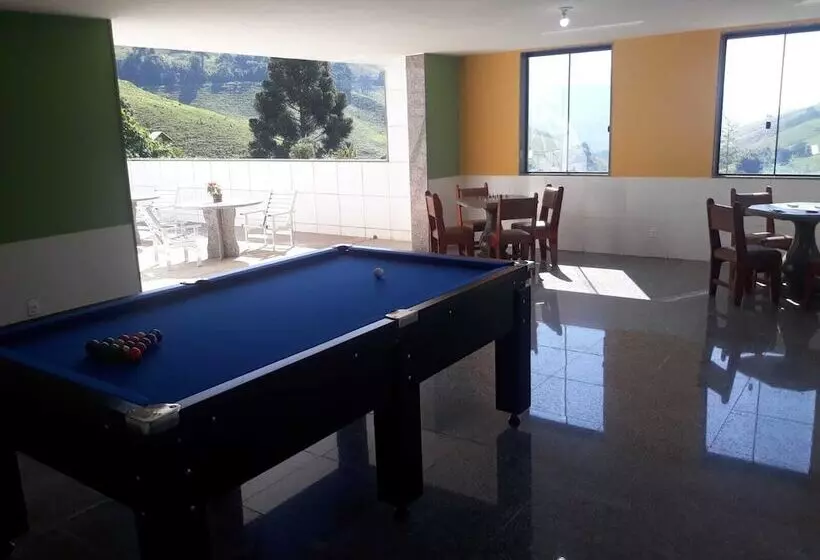 Maaseutuhotelli Auberge Valaisanne