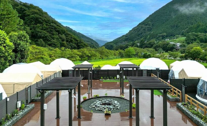 בית מלון כפרי Springs Village Tanzawa Spa Resort