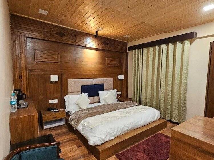 Hotel Yoga Badrinath Dham