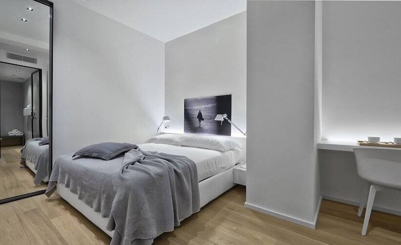 Luxury Suites Collection   Shantung Double Room