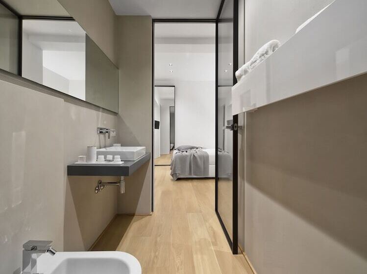 Luxury Suites Collection   Shantung Double Room