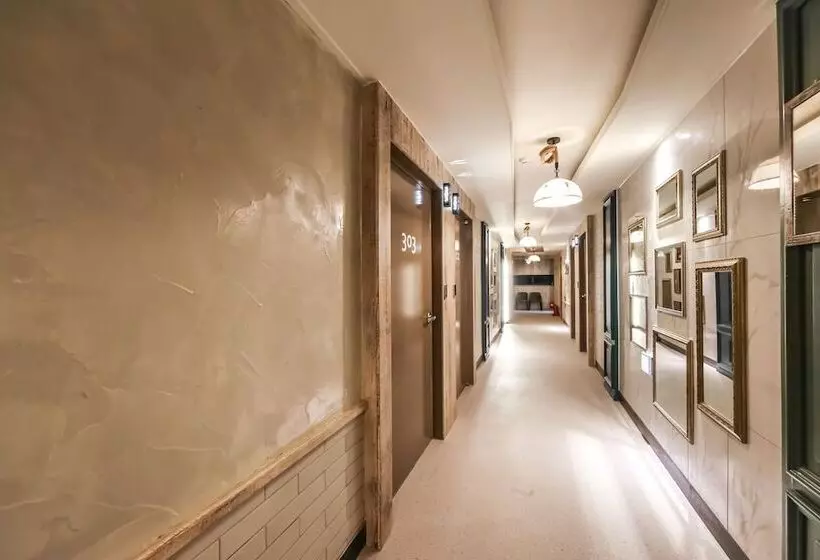 Motel Daegu Gallery