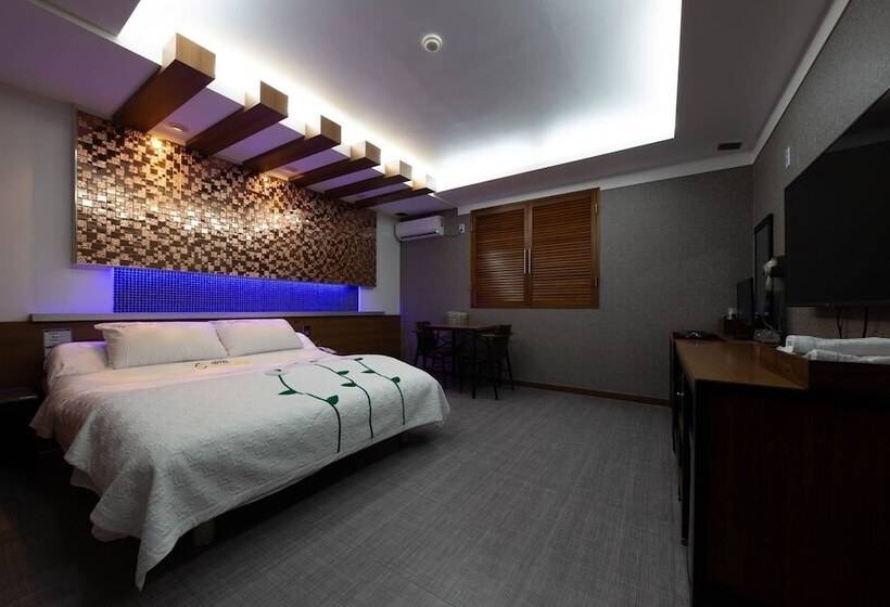 Motel Daejeon Yuseong Cinema Etel