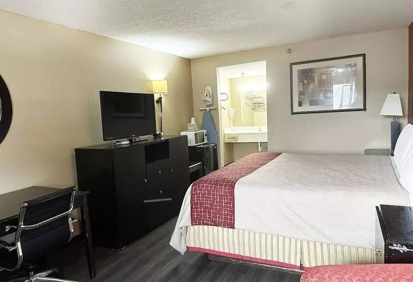 Motelli Garden Inn & Suites