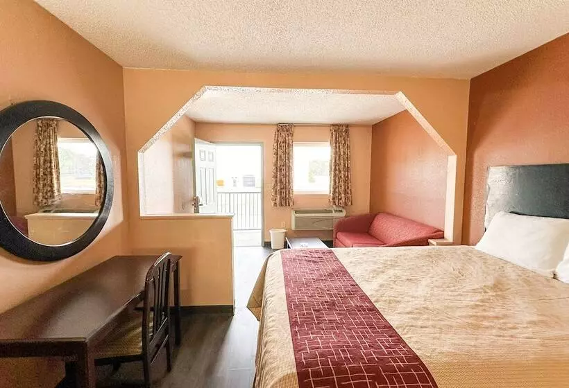 Motelli Garden Inn & Suites