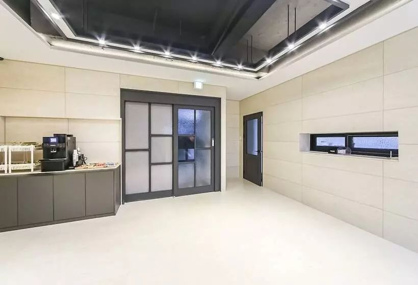 Motelli Gimhae Urbangdong Jb