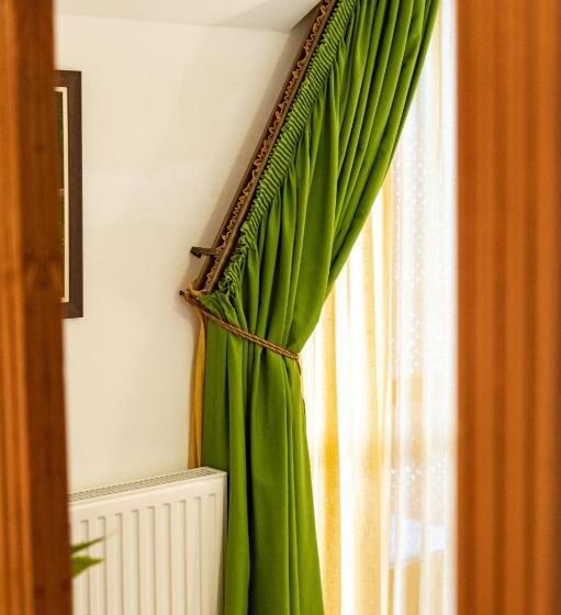 پانسیون 5.evszak