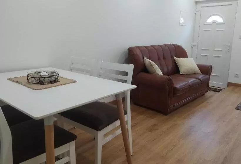 ペンション Mondalva Apartamentos