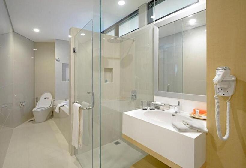 Surya Hotel & Cottages Prigen