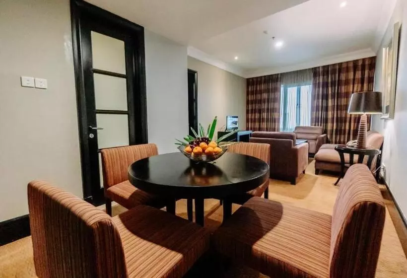 Surya Hotel & Cottages Prigen