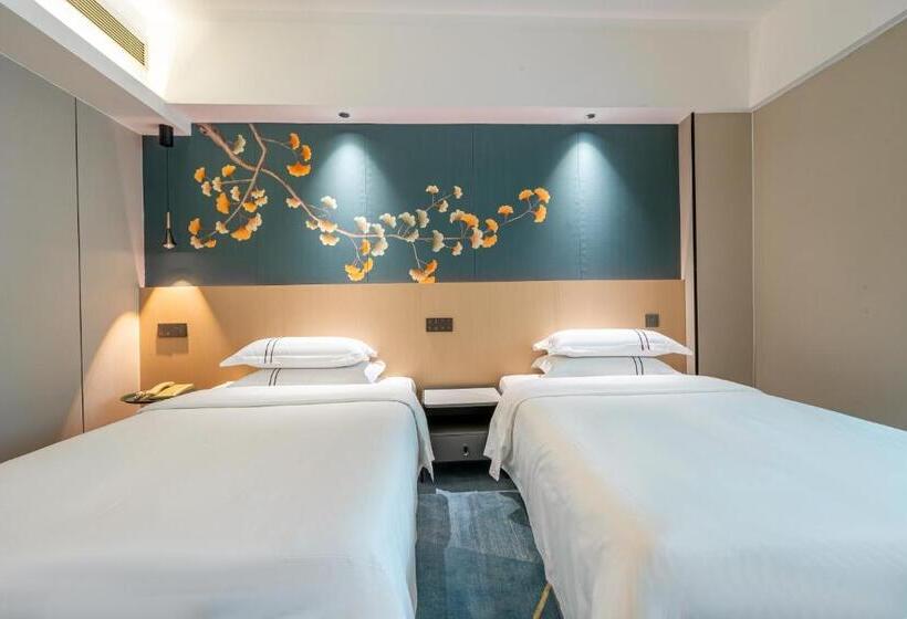 Waifiden Hotel  Former Tokai Hotel   Xiaobei Metro Station   Free Shuttle Bus During Canton Fair