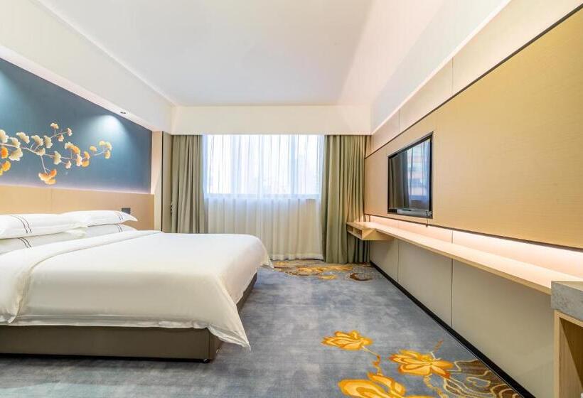 Waifiden Hotel  Former Tokai Hotel   Xiaobei Metro Station   Free Shuttle Bus During Canton Fair