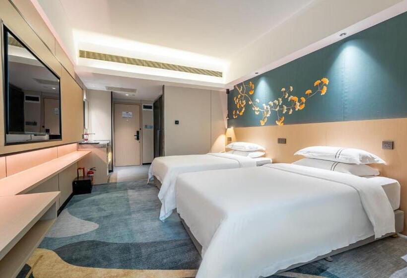 Waifiden Hotel  Former Tokai Hotel   Xiaobei Metro Station   Free Shuttle Bus During Canton Fair