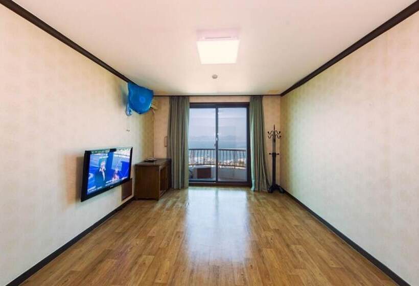 Daecheon Ocean Of Fantasy Resort